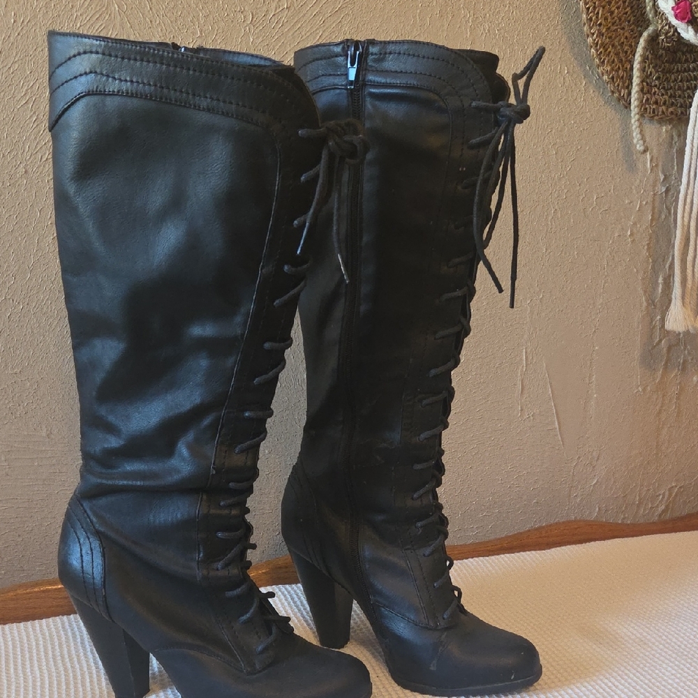 Black Knee-High Lace-Up Boots